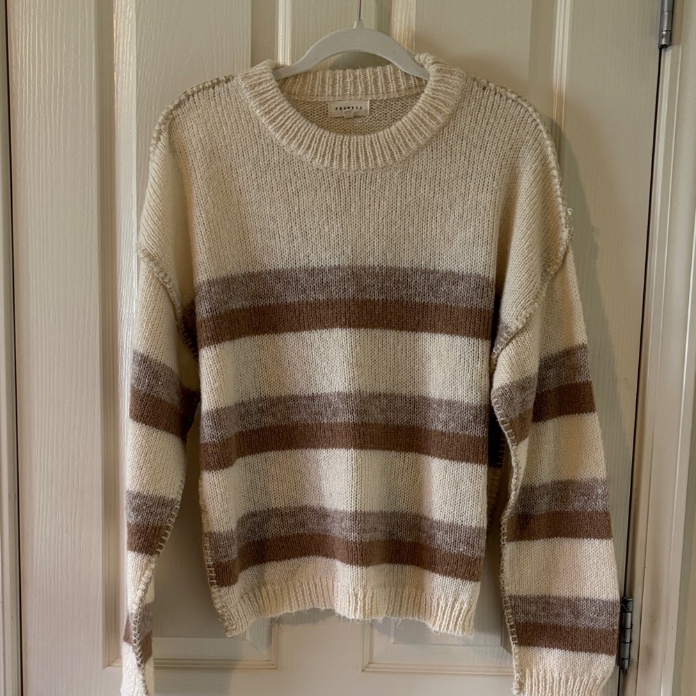 Promesa Cream Knit Sweater